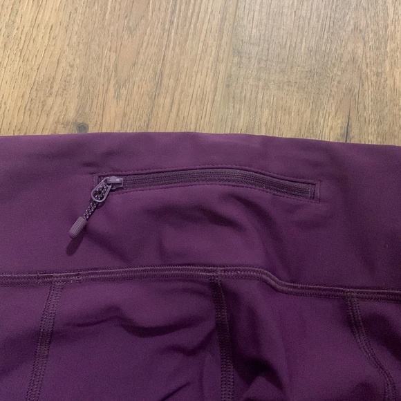 Lululemon Tight Stuff Tight Purple Size 4 - Picture 3 of 9